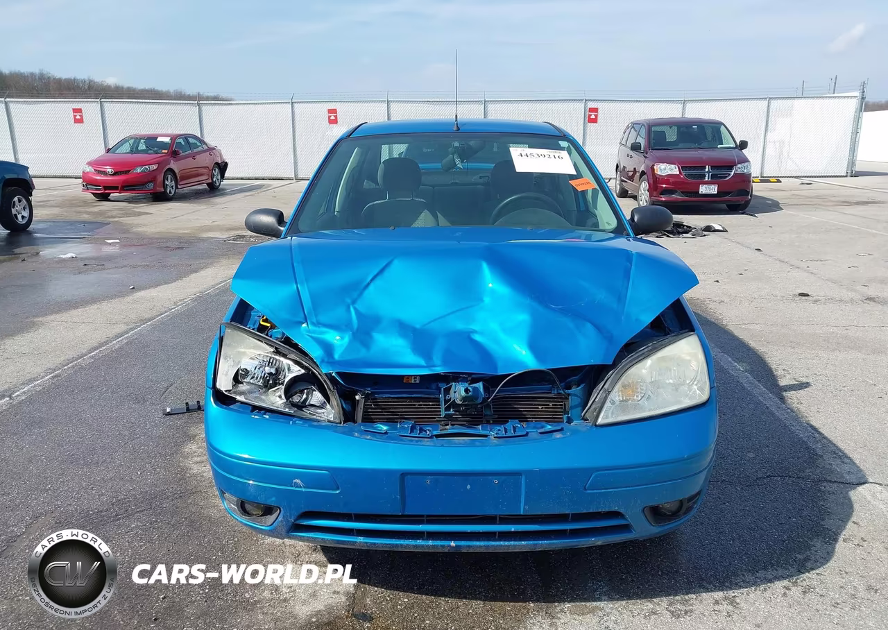2007 Ford Focus S-Se-Ses VIN:1FAFP34N17W223447 - 12
