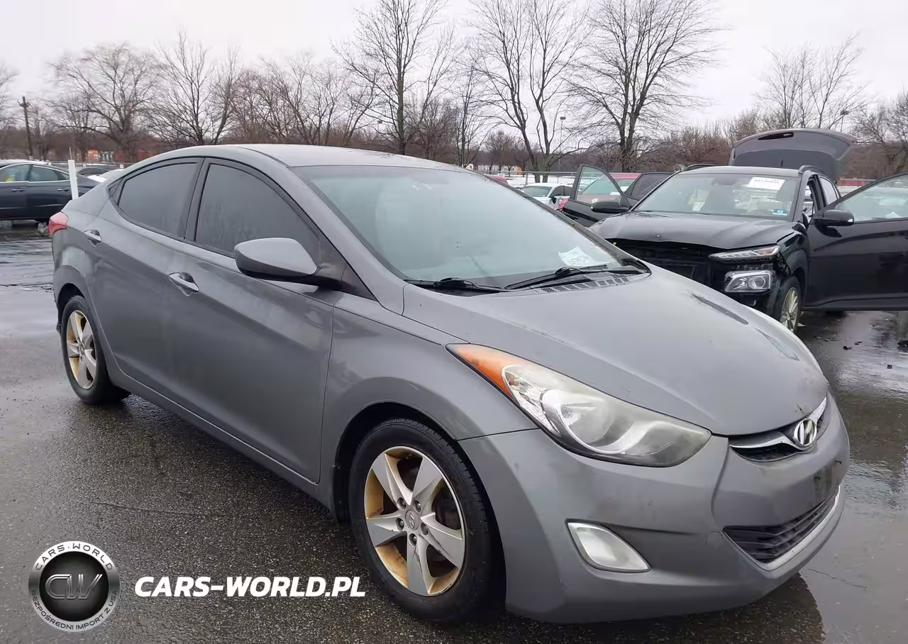 2013 Hyundai Elantra Gls