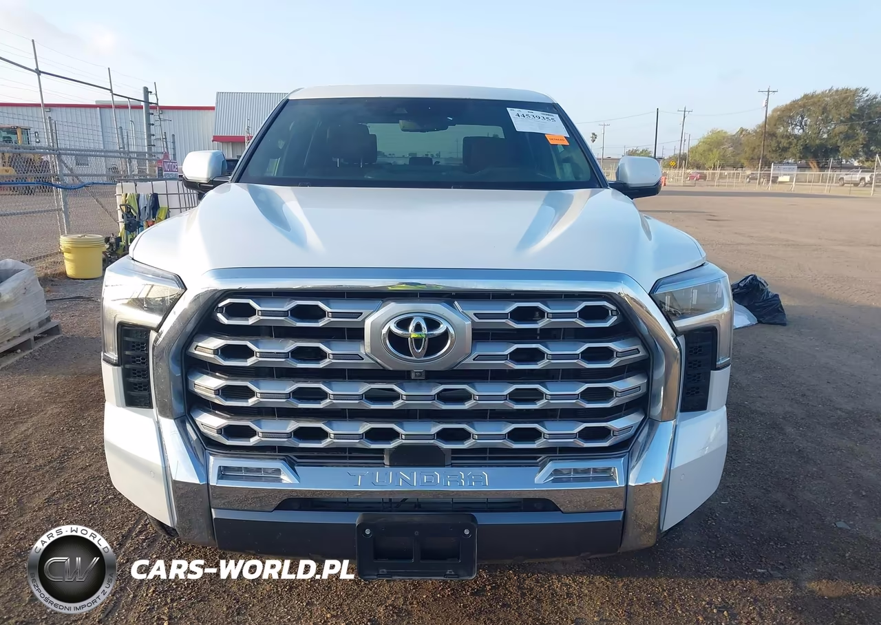 2025 Toyota Tundra Crewmax Platinum-Crewmax 1794 VIN:5TFMC5DB6SX111552 - 12