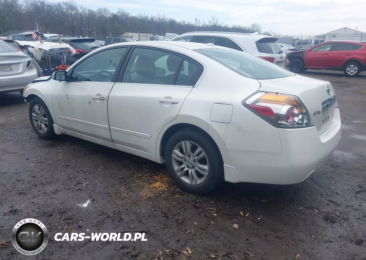 2010 Nissan Altima 2.5 S VIN:1N4AL2AP5AN562540 - 3
