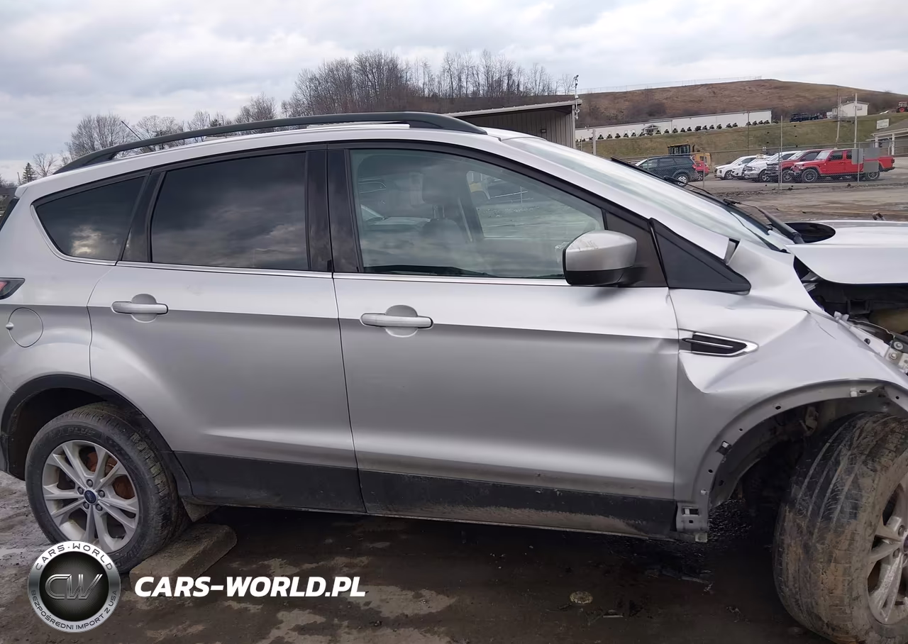 2017 Ford Escape Se VIN:1FMCU9G90HUB39684 - 14