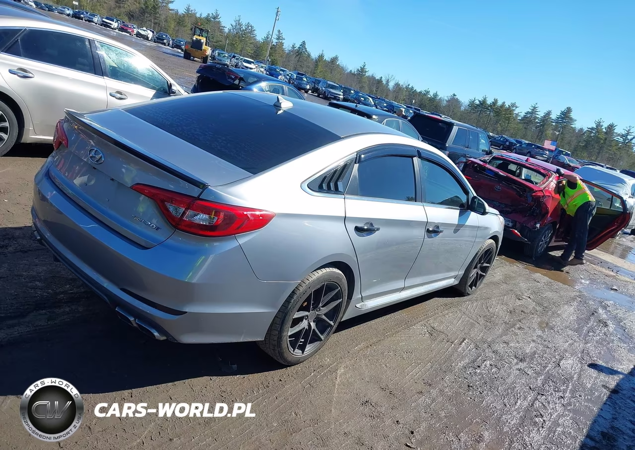 2017 Hyundai Sonata Sport 2.0T VIN:5NPE34AB7HH508534 - 4