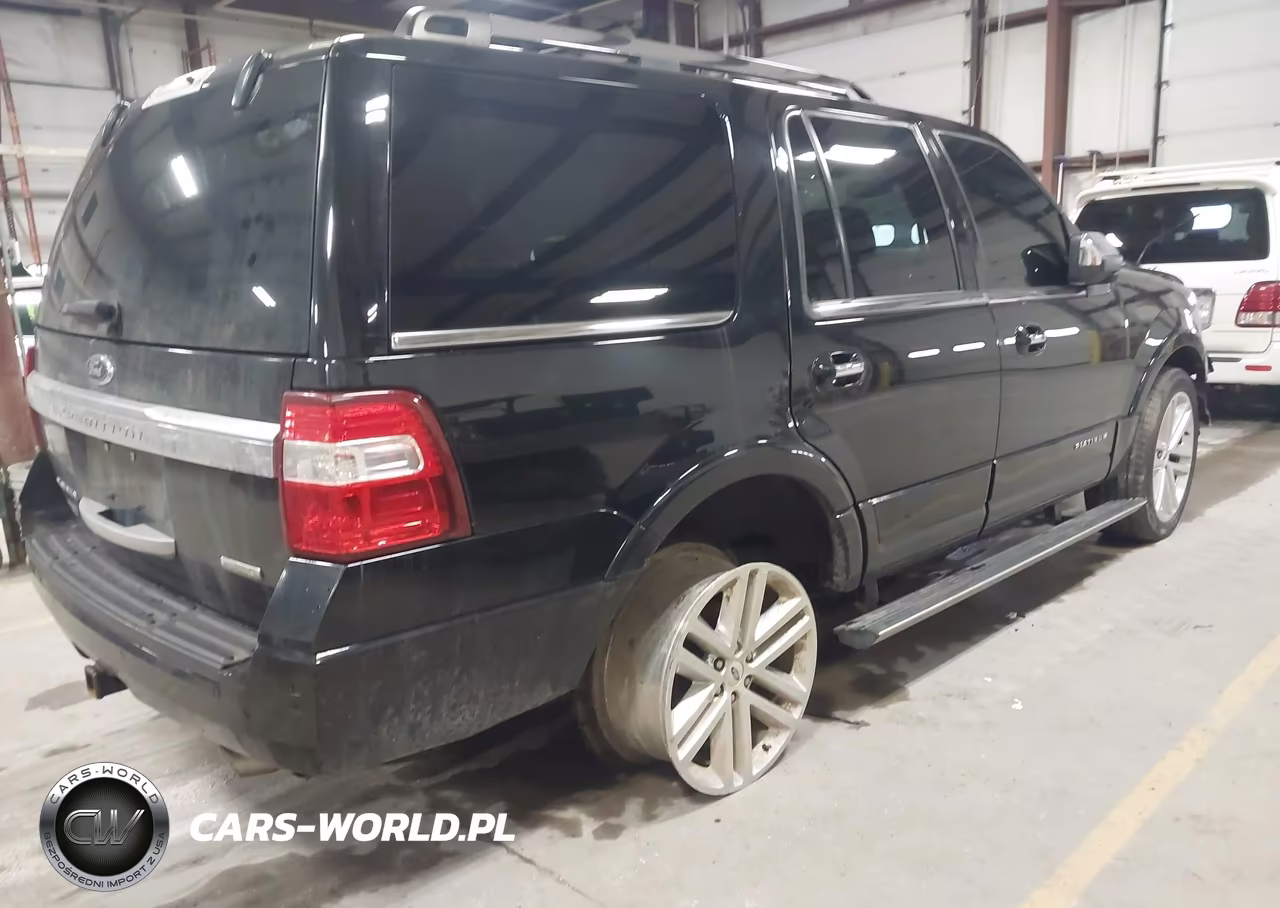 2016 Ford Expedition Platinum VIN:1FMJU1MT7GEF39386 - 4