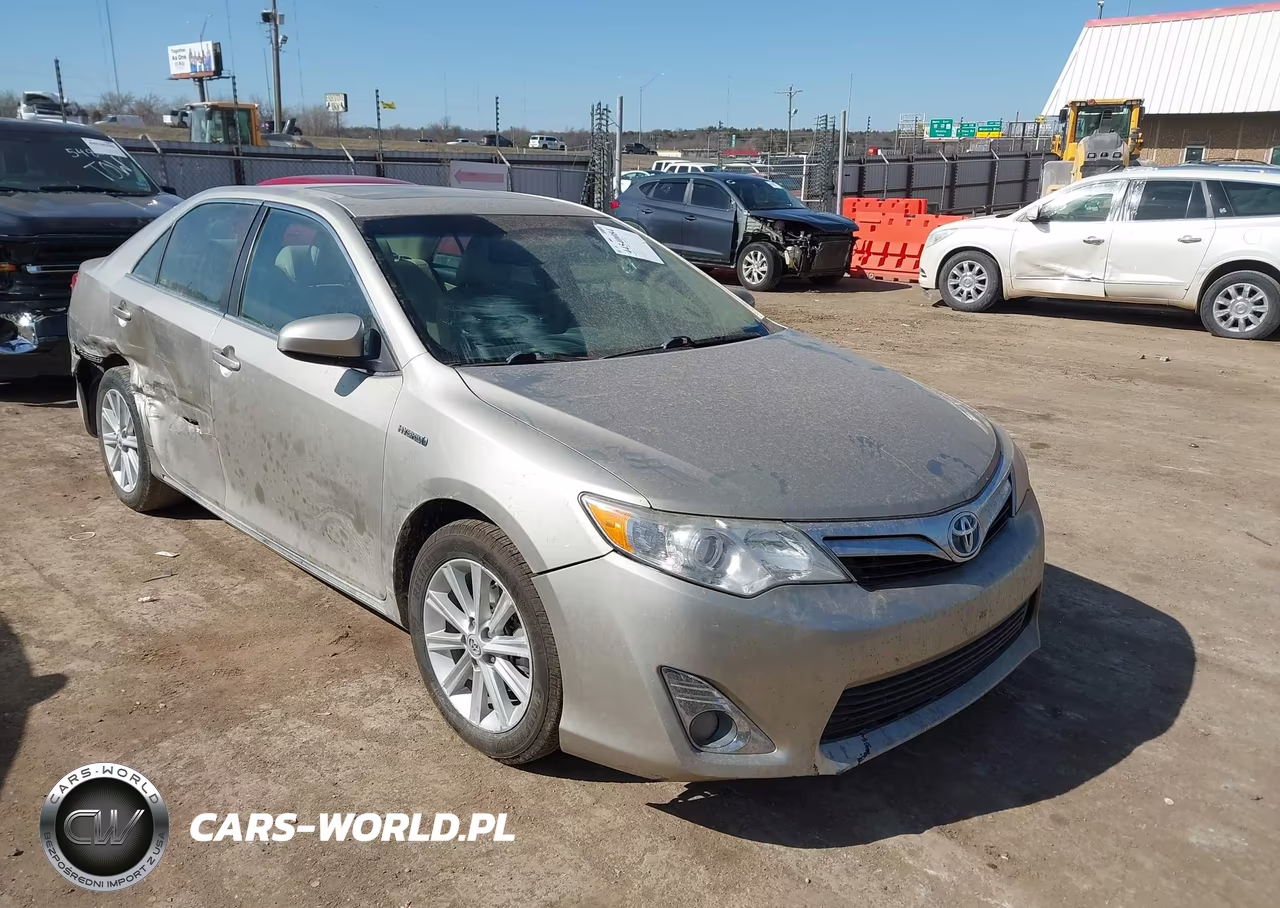 2013 Toyota Camry Hybrid Xle