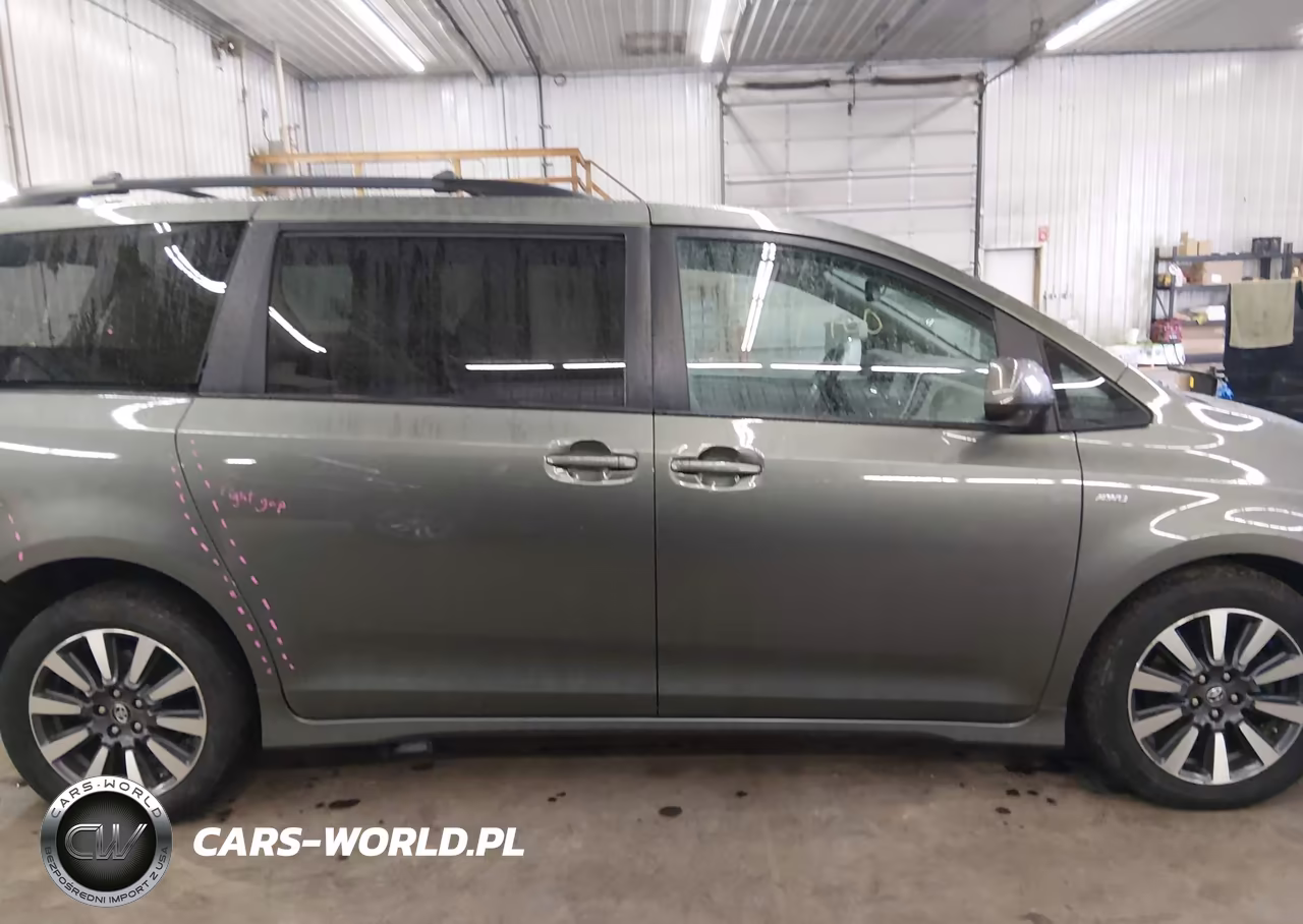 2020 Toyota Sienna Le VIN:5TDJZ3DC5LS234605 - 14