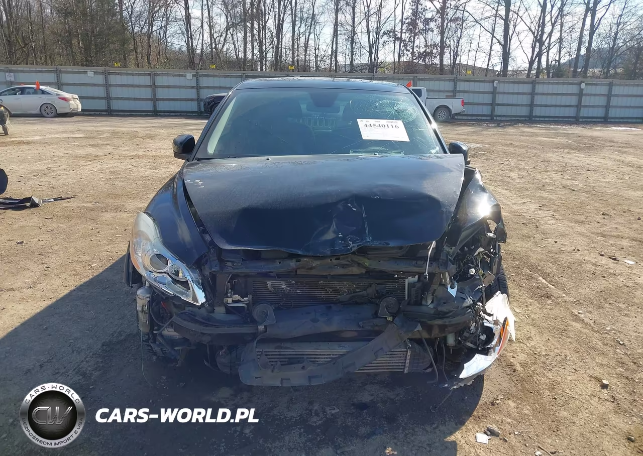 2013 Volvo C30 T5 VIN:YV1672MK6D2306640 - 13