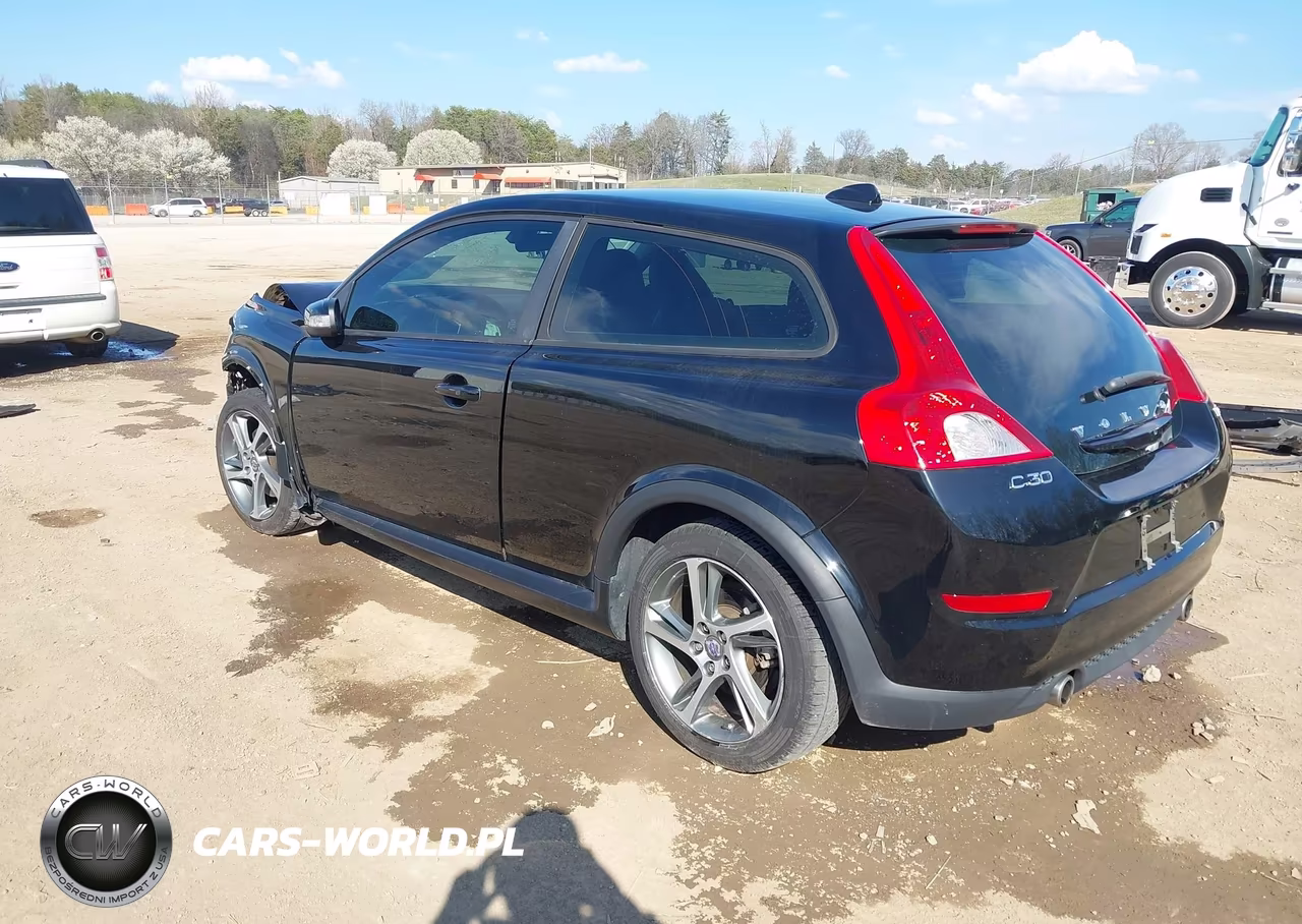 2013 Volvo C30 T5 VIN:YV1672MK6D2306640 - 3