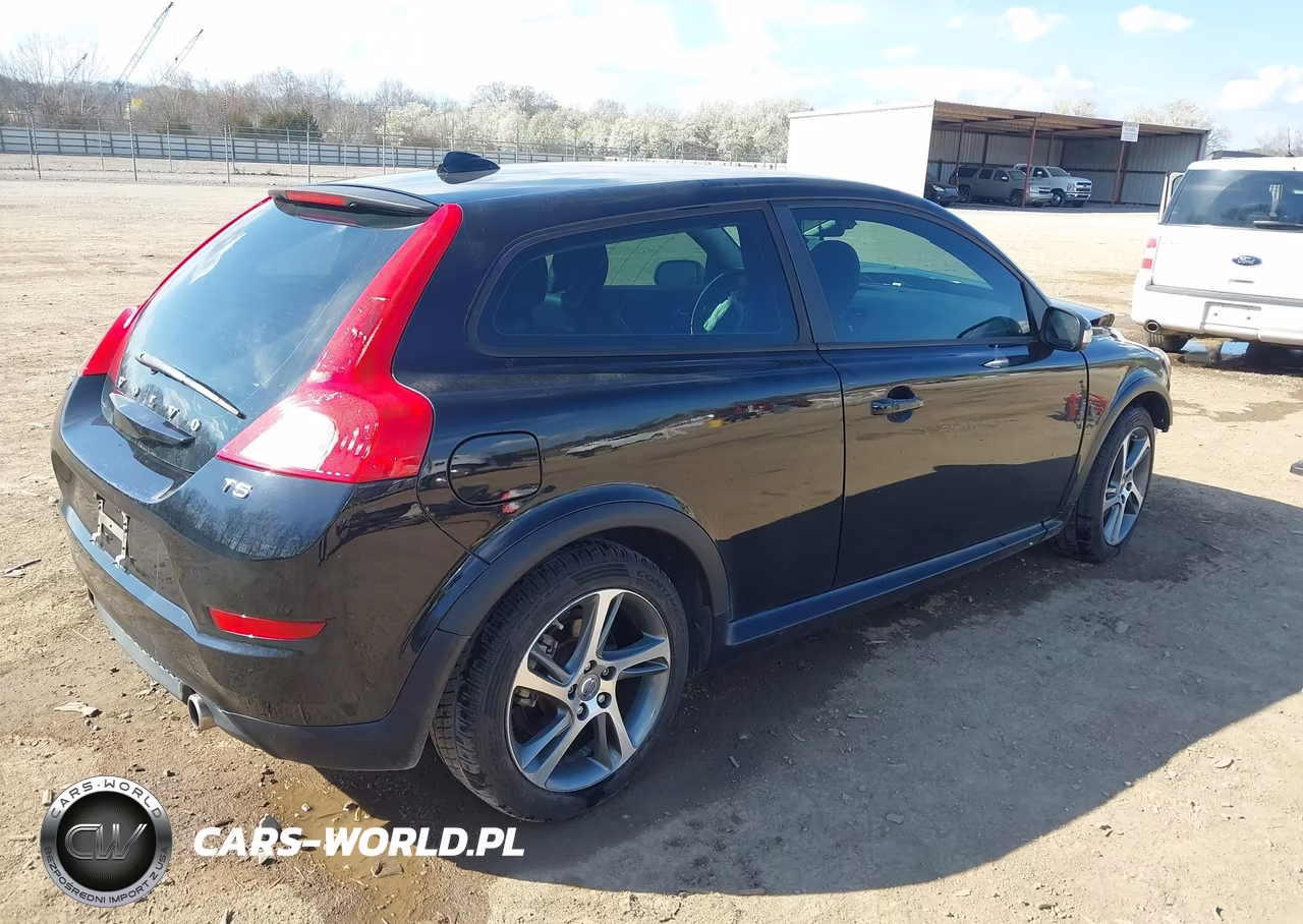 2013 Volvo C30 T5 VIN:YV1672MK6D2306640 - 4
