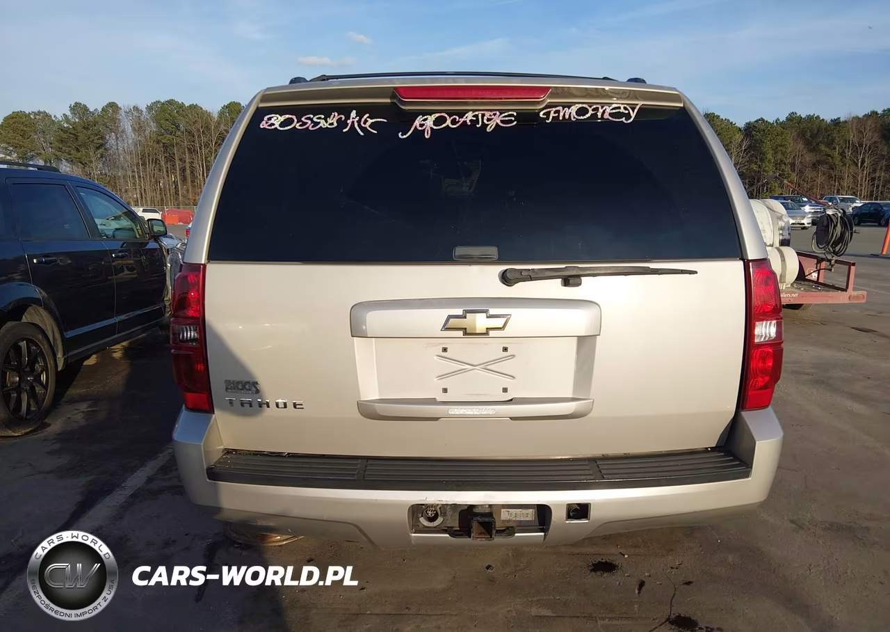 2007 Chevrolet Tahoe Ls VIN:1GNFC13CX7J381980 - 16