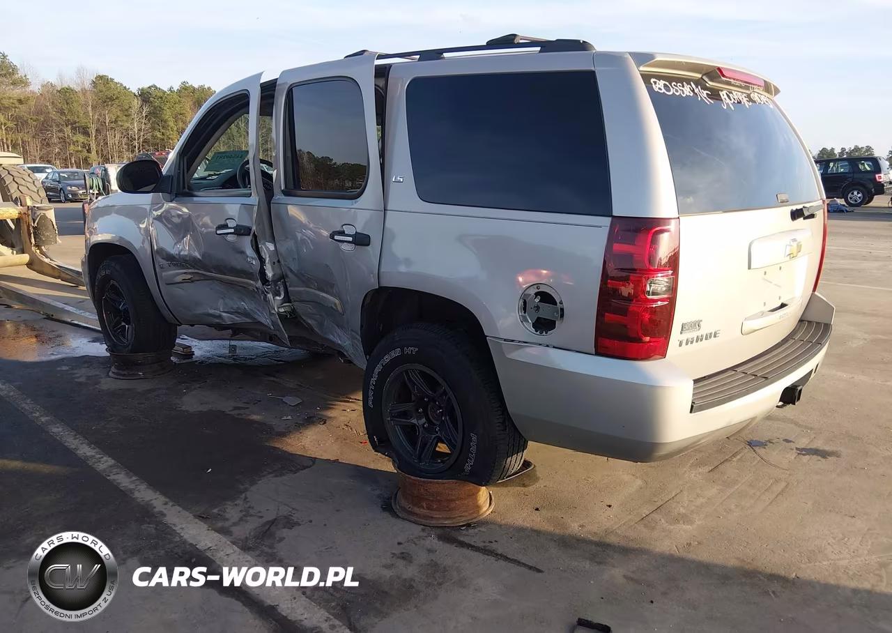 2007 Chevrolet Tahoe Ls VIN:1GNFC13CX7J381980 - 3