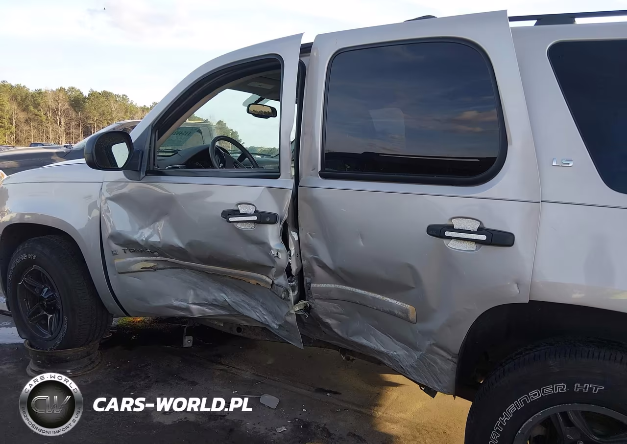 2007 Chevrolet Tahoe Ls VIN:1GNFC13CX7J381980 - 6