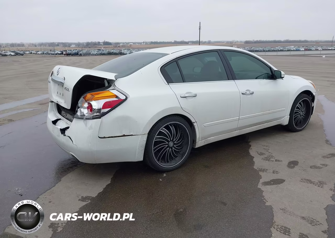 2010 Nissan Altima 2.5 S VIN:1N4AL2AP1AN431203 - 4
