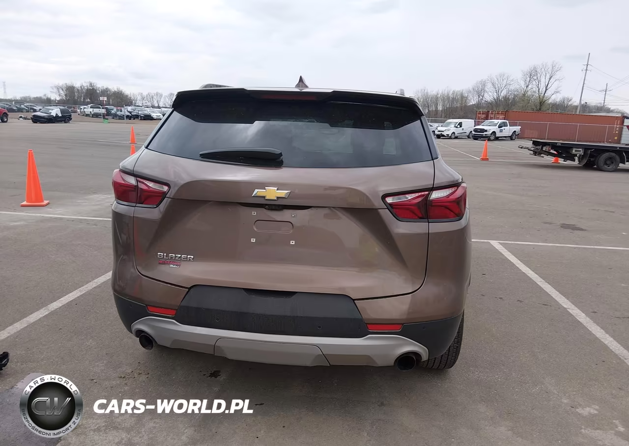 2019 Chevrolet Blazer VIN:3GNKBDRS5KS693648 - 17