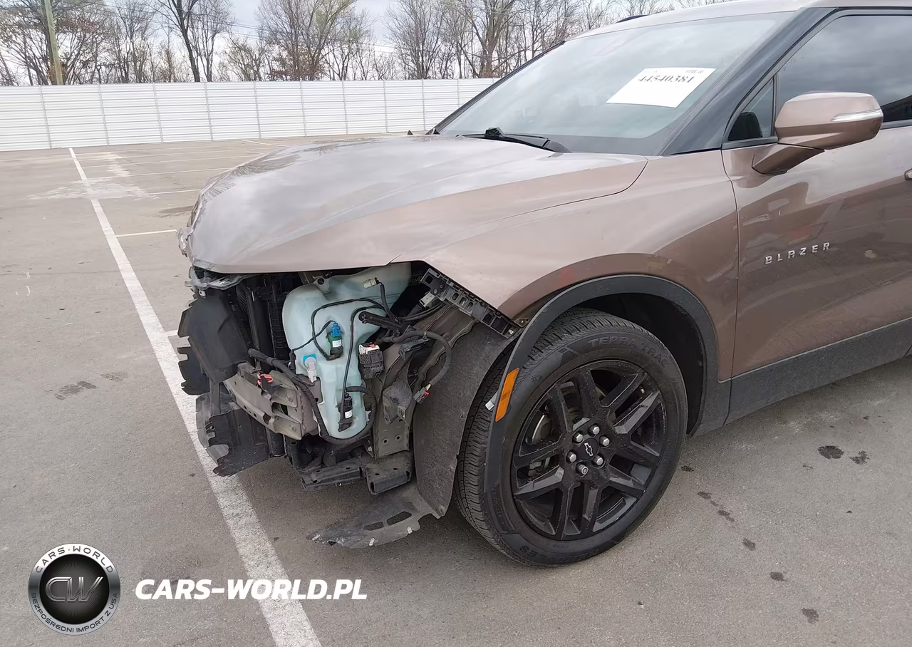 2019 Chevrolet Blazer VIN:3GNKBDRS5KS693648 - 18
