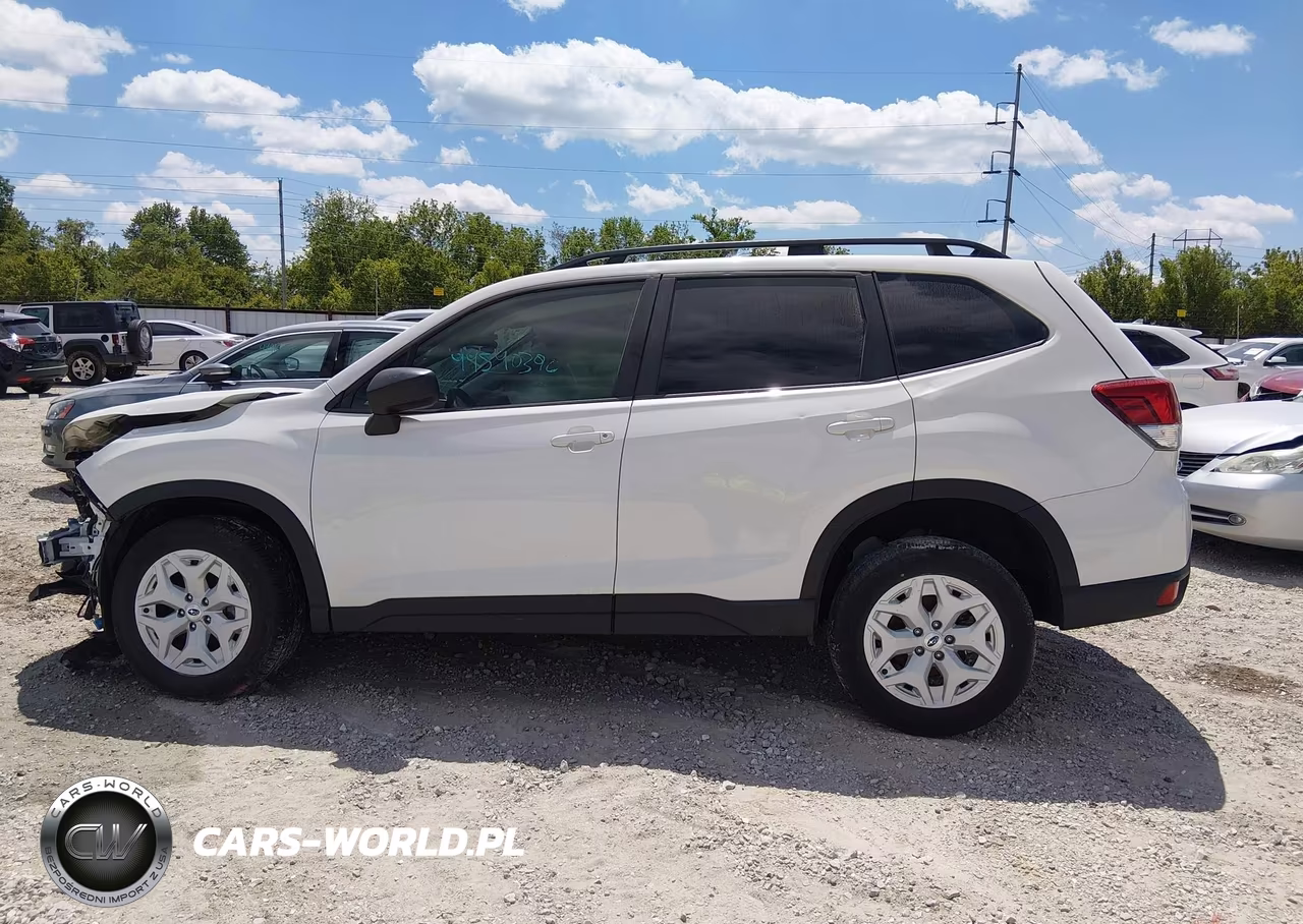 2022 Subaru Forester VIN:JF2SKACC5NH509526 - 14