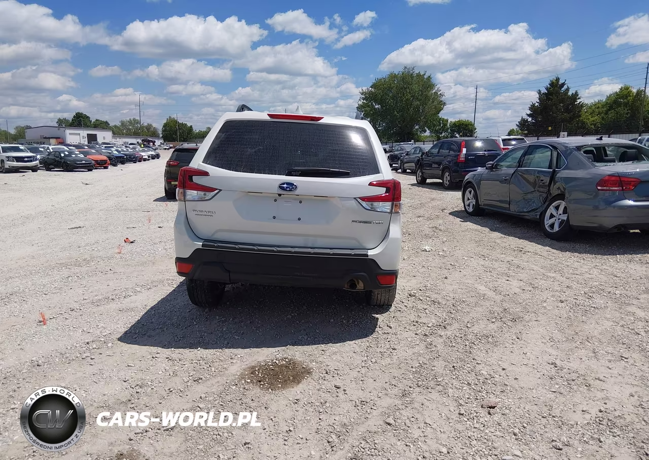 2022 Subaru Forester VIN:JF2SKACC5NH509526 - 16