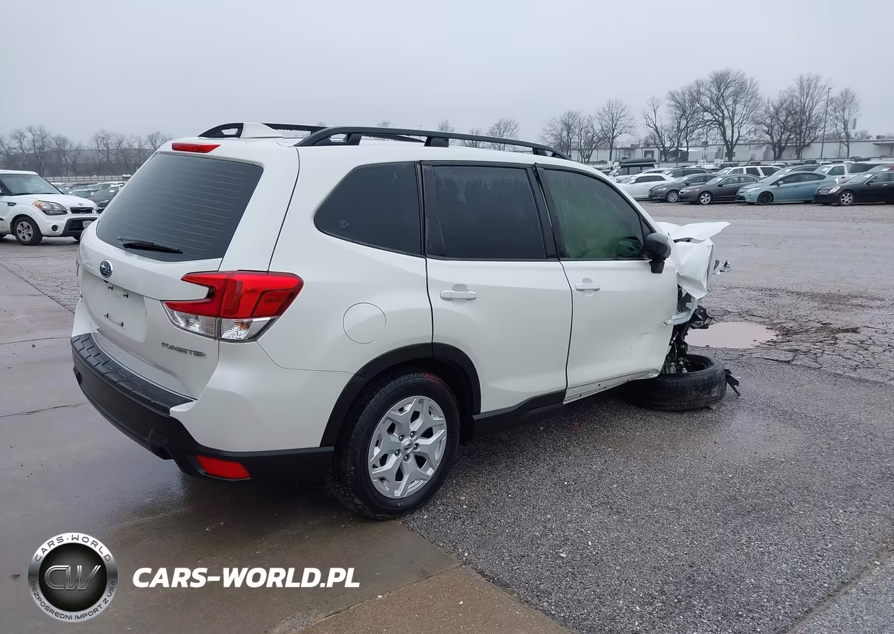 2022 Subaru Forester VIN:JF2SKACC5NH509526 - 4