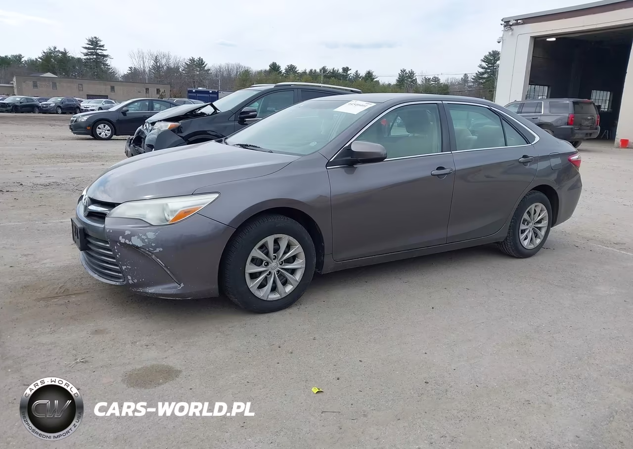 2015 Toyota Camry Le VIN:4T1BF1FK2FU053608 - 2