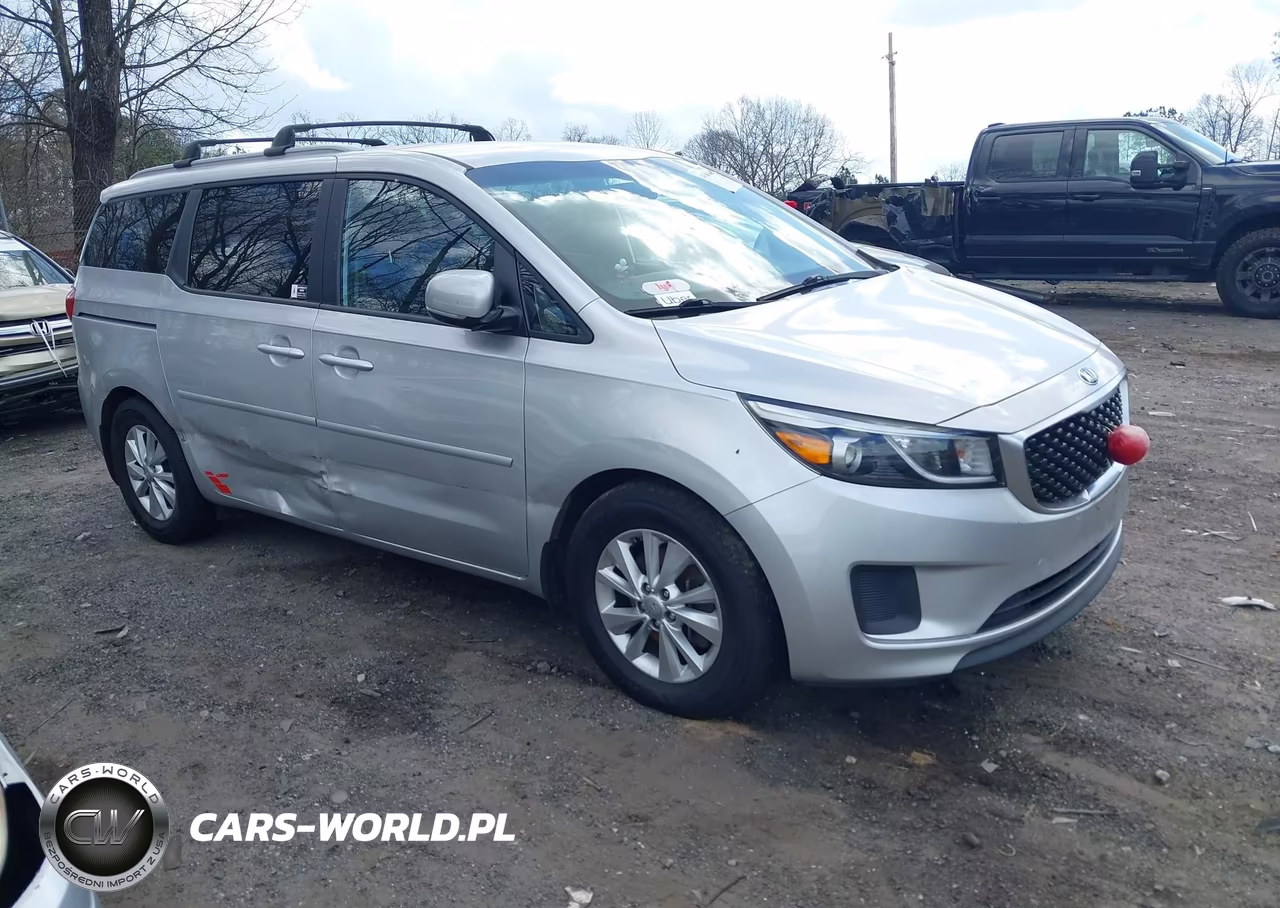 2015 Kia Sedona Lx