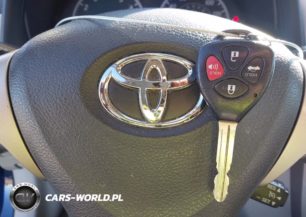 2012 Toyota Corolla Le VIN:JTDBU4EE3C9171639 - 11