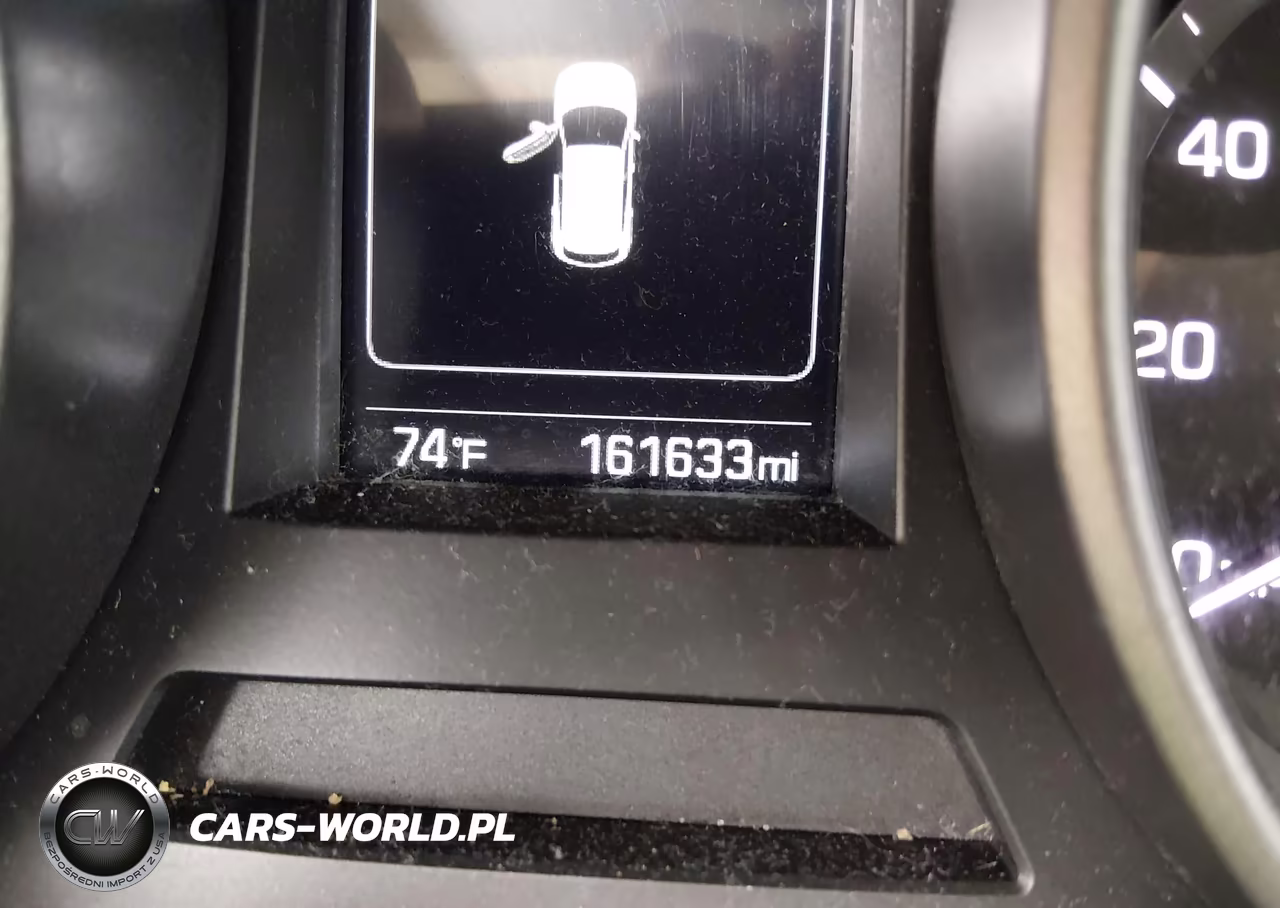 2017 Hyundai Santa Fe Sport 2.4L VIN:5NMZT3LB0HH031080 - 13