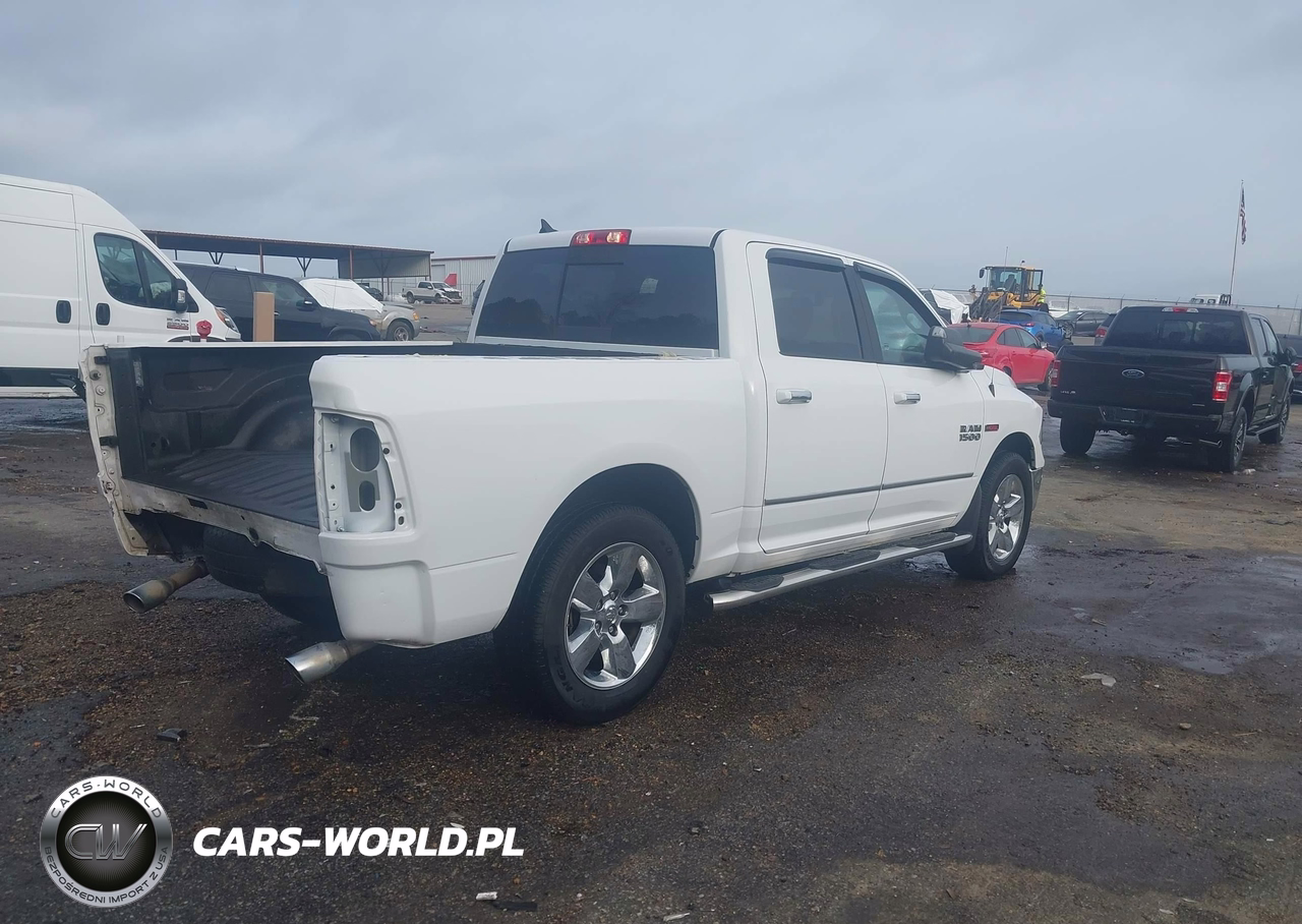 2018 Ram 1500 Big Horn 4X2 5'7 Box VIN:1C6RR6LMXJS225604 - 4