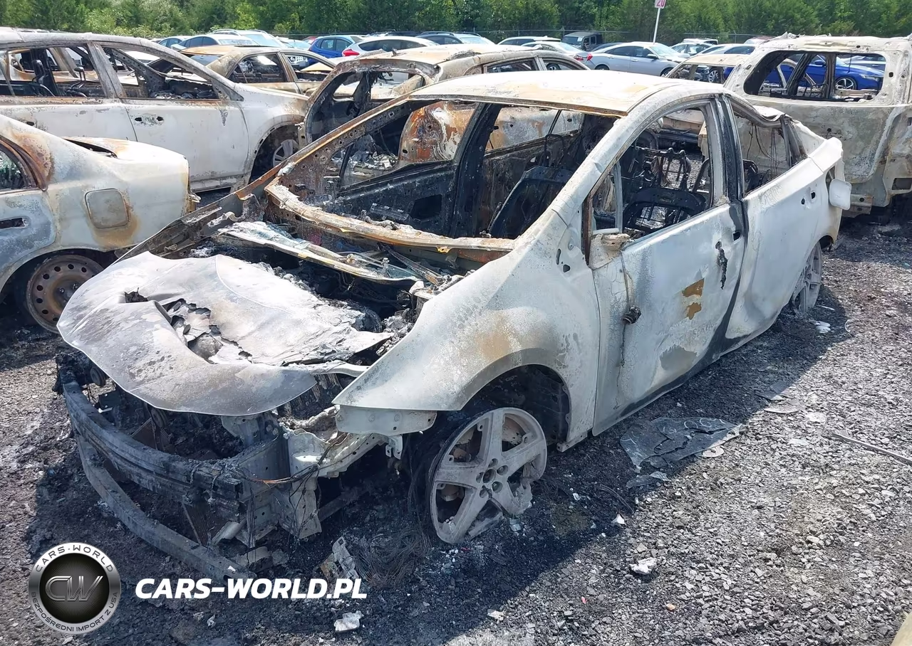 2019 Toyota Prius Xle VIN:JTDKARFUXK3084995 - 2