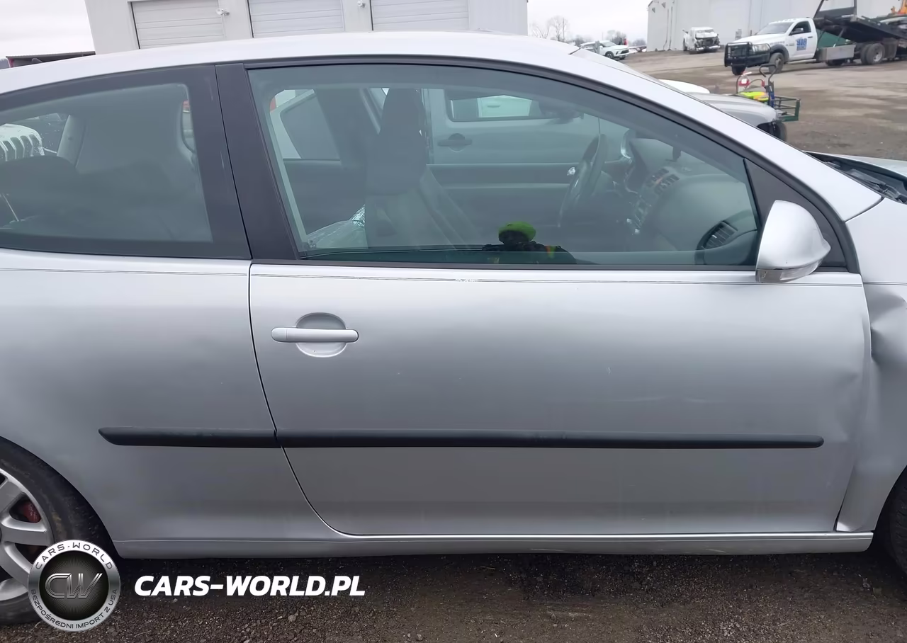 2007 Volkswagen Rabbit 2-Door VIN:WVWBR71KX7W213682 - 13