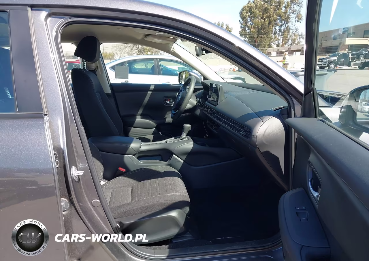 2025 Honda Hr-V 2Wd Lx VIN:3CZRZ1H38SM745199 - 5