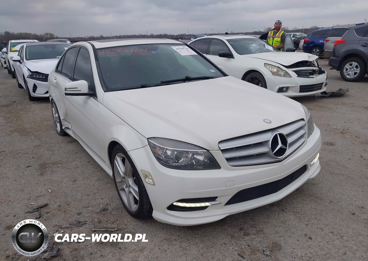 2011 Mercedes-Benz C 300 Luxury-Sport