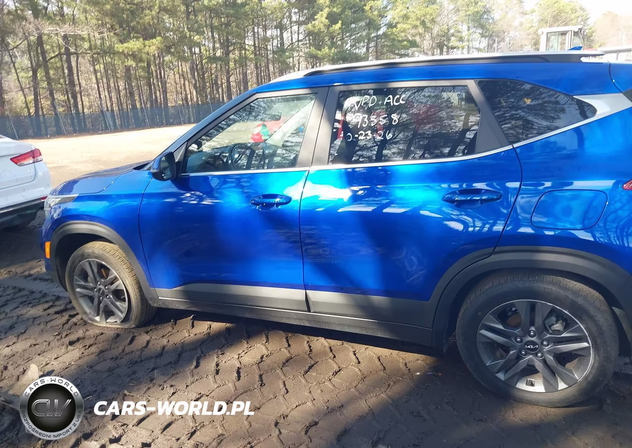 2023 Kia Seltos S VIN:KNDEU2AA9P7393558 - 14