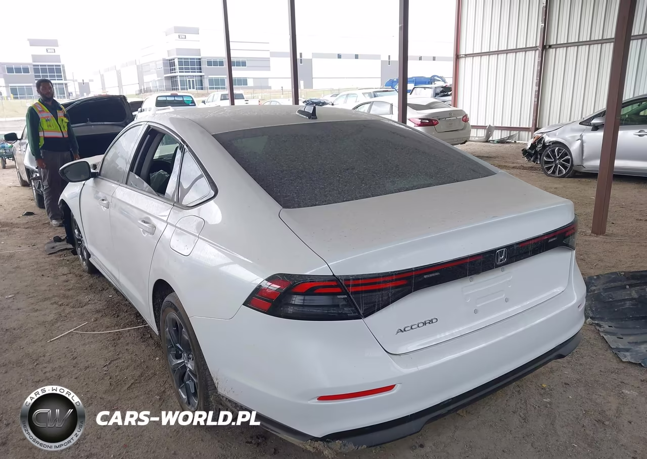 2025 Honda Accord Se VIN:1HGCY1F45SA068394 - 3