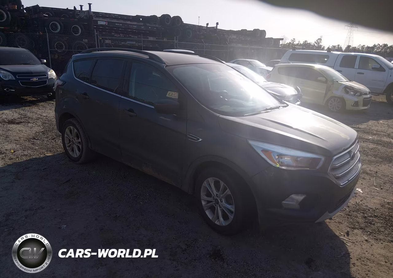 2018 Ford Escape Se