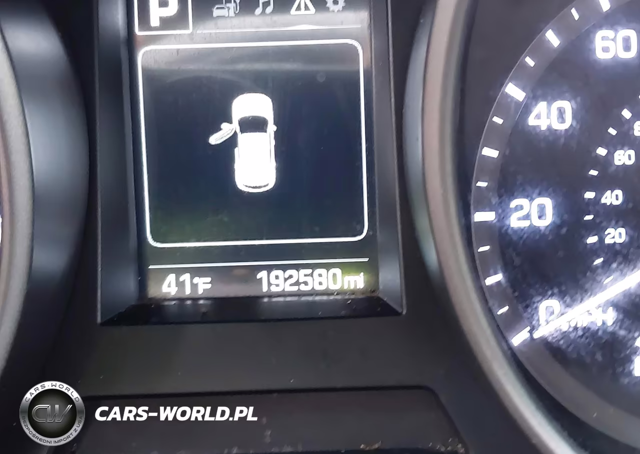 2017 Hyundai Santa Fe Se VIN:KM8SMDHF6HU232258 - 15