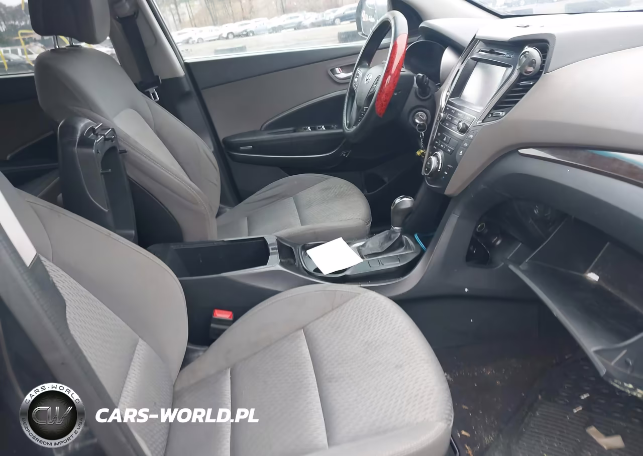 2017 Hyundai Santa Fe Se VIN:KM8SMDHF6HU232258 - 5