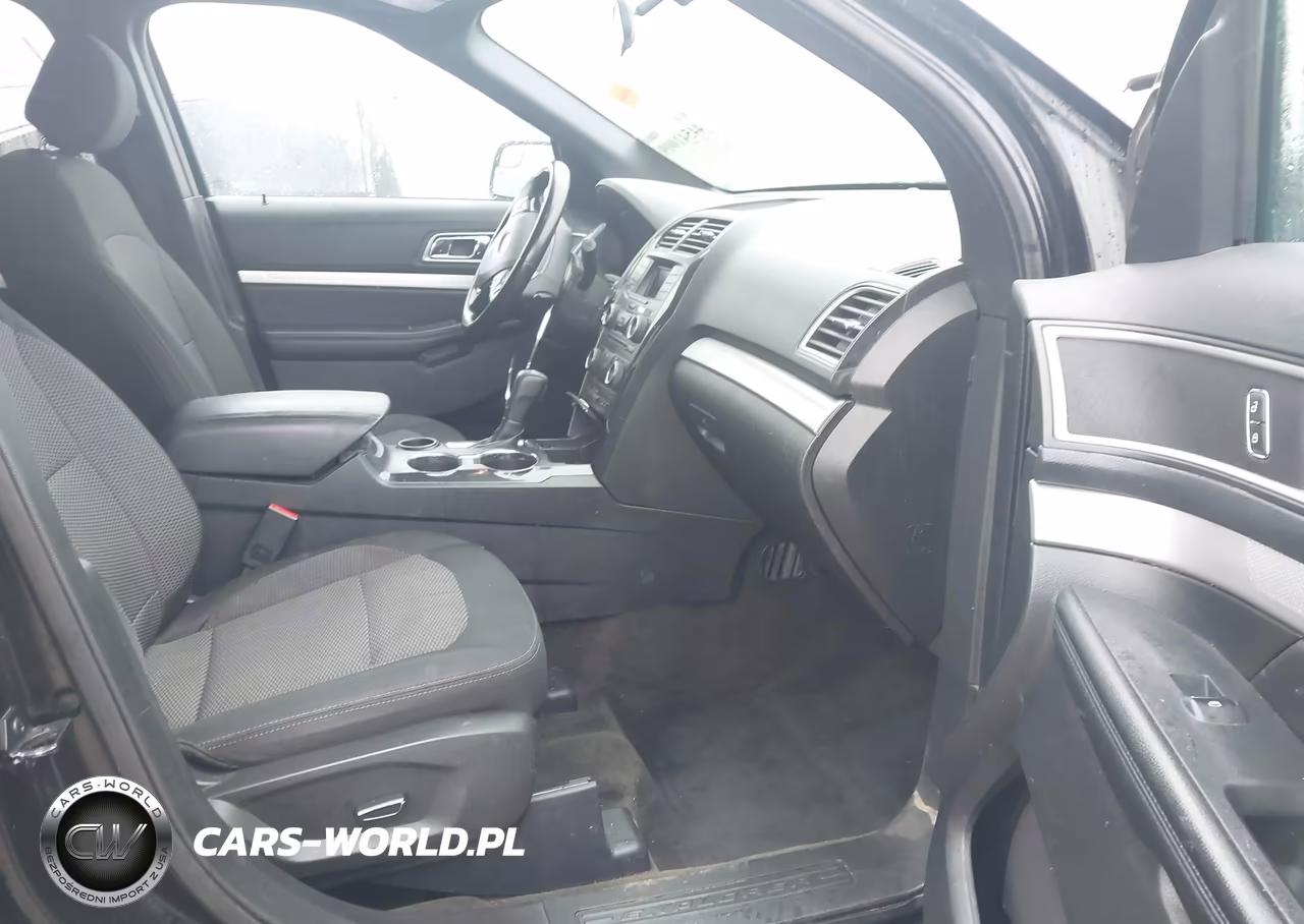 2016 Ford Explorer Xlt VIN:1FM5K7D88GGC40323 - 5