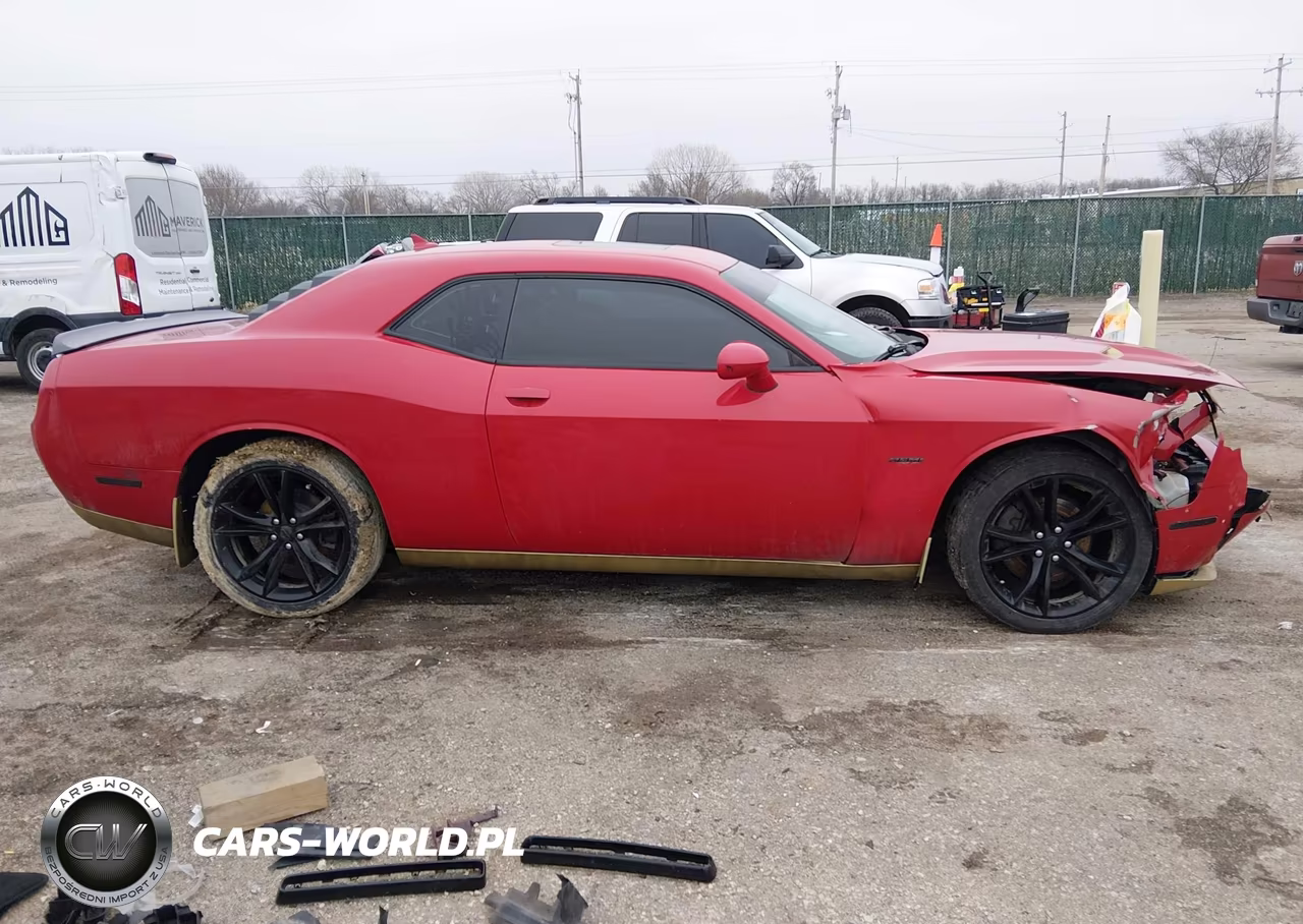 2016 Dodge Challenger R-T Plus VIN:2C3CDZBTXGH125529 - 14