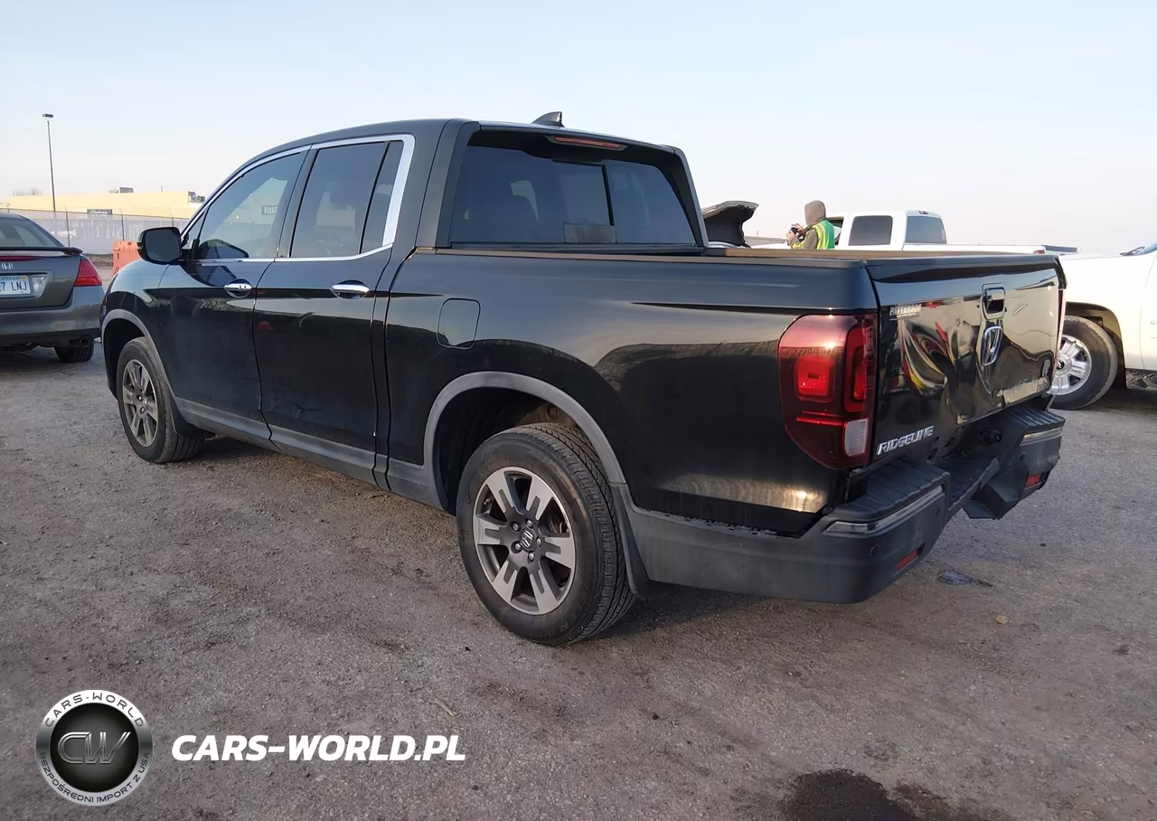 2017 Honda Ridgeline Rtl-E VIN:5FPYK3F78HB015885 - 3