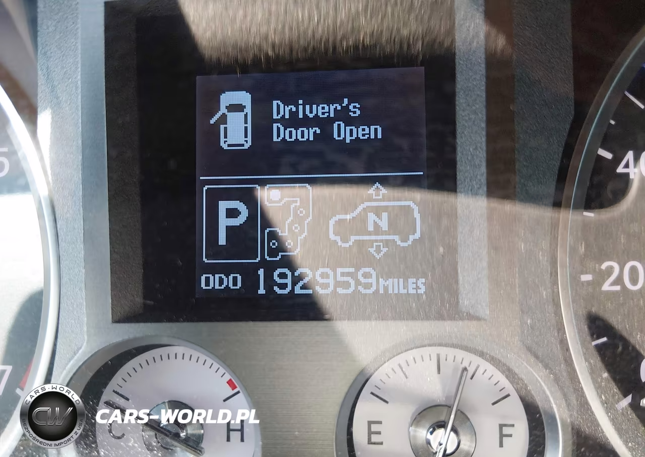 2011 Lexus Lx 570 VIN:JTJHY7AX6B4061636 - 16