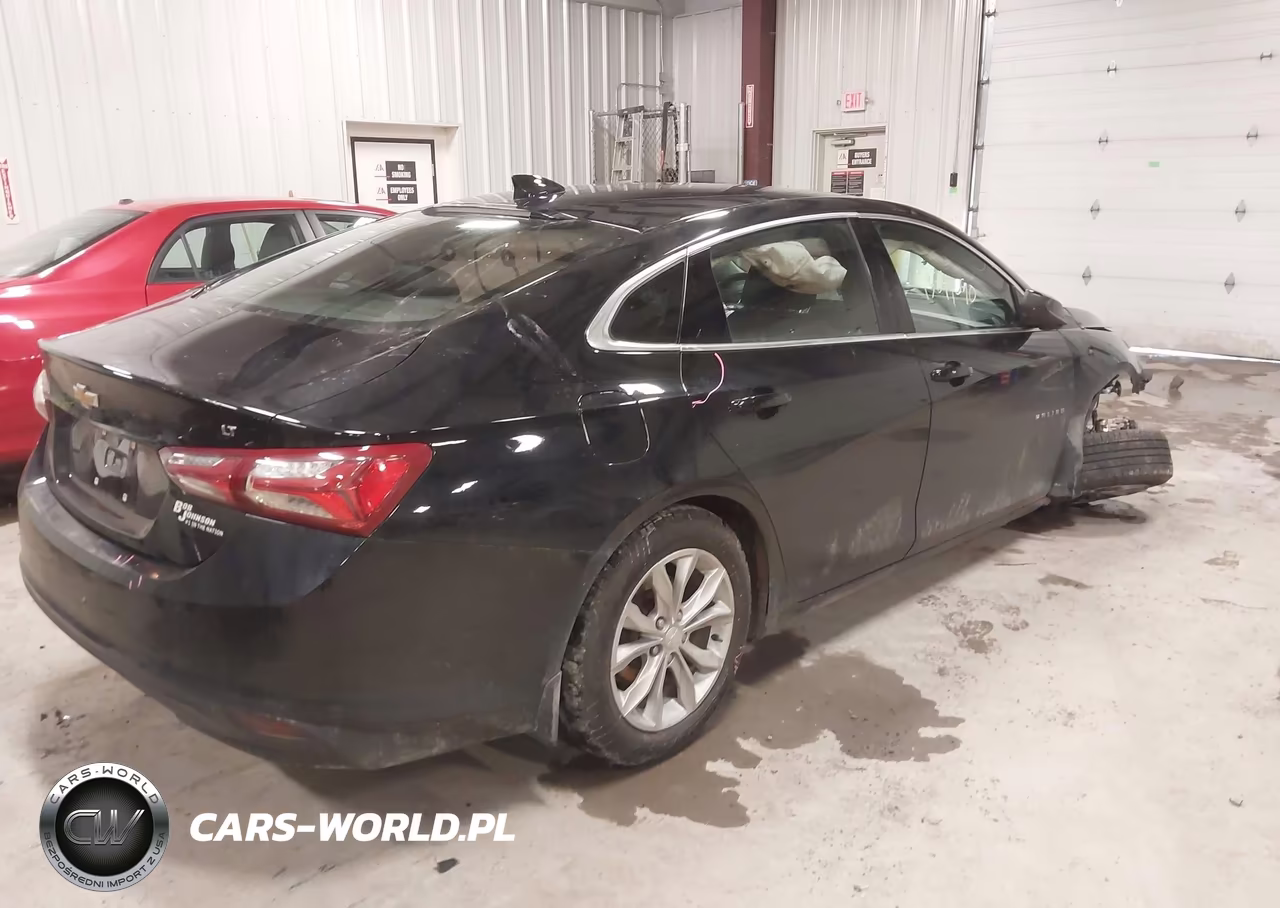 2019 Chevrolet Malibu Lt VIN:1G1ZD5ST4KF127990 - 4