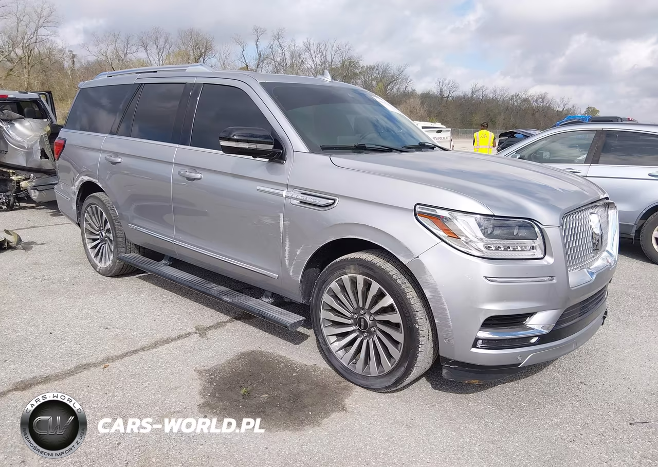 2021 Lincoln Navigator Reserve – zdjęcie 1 z 16