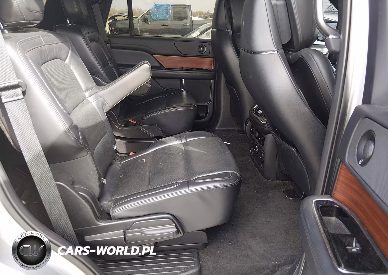 2021 Lincoln Navigator Reserve VIN:5LMJJ2KT3MEL03523 - 8