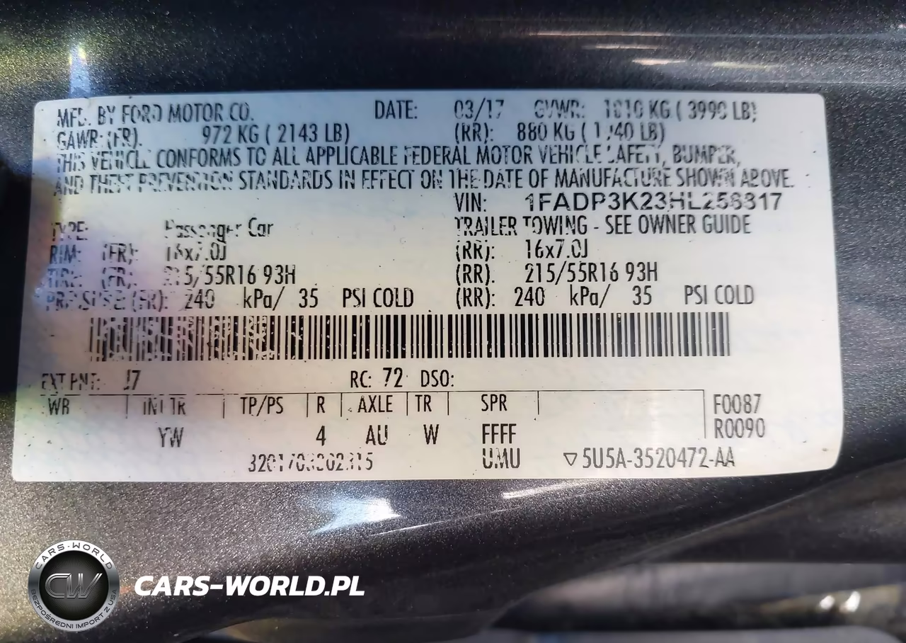 2017 Ford Focus Se VIN:1FADP3K23HL258817 - 9