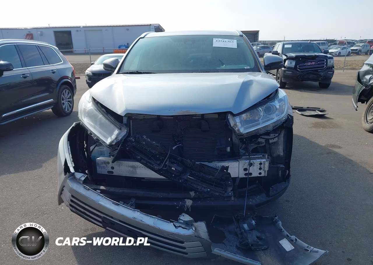 2019 Toyota Highlander Xle VIN:5TDJZRFH5KS930987 - 12