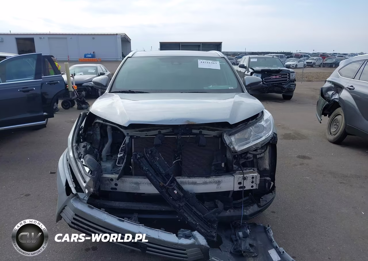 2019 Toyota Highlander Xle VIN:5TDJZRFH5KS930987 - 6