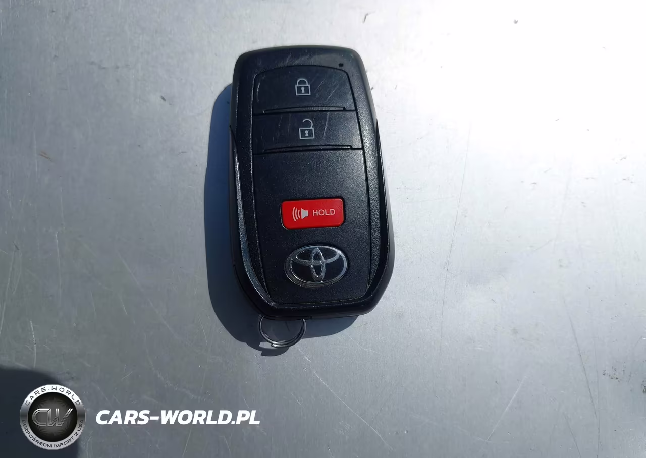2024 Toyota Prius Xle VIN:JTDACAAU6R3020283 - 11