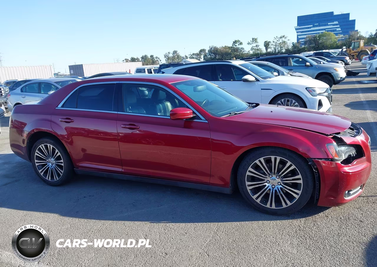 2014 Chrysler 300 300S VIN:2C3CCABT1EH200300 - 13