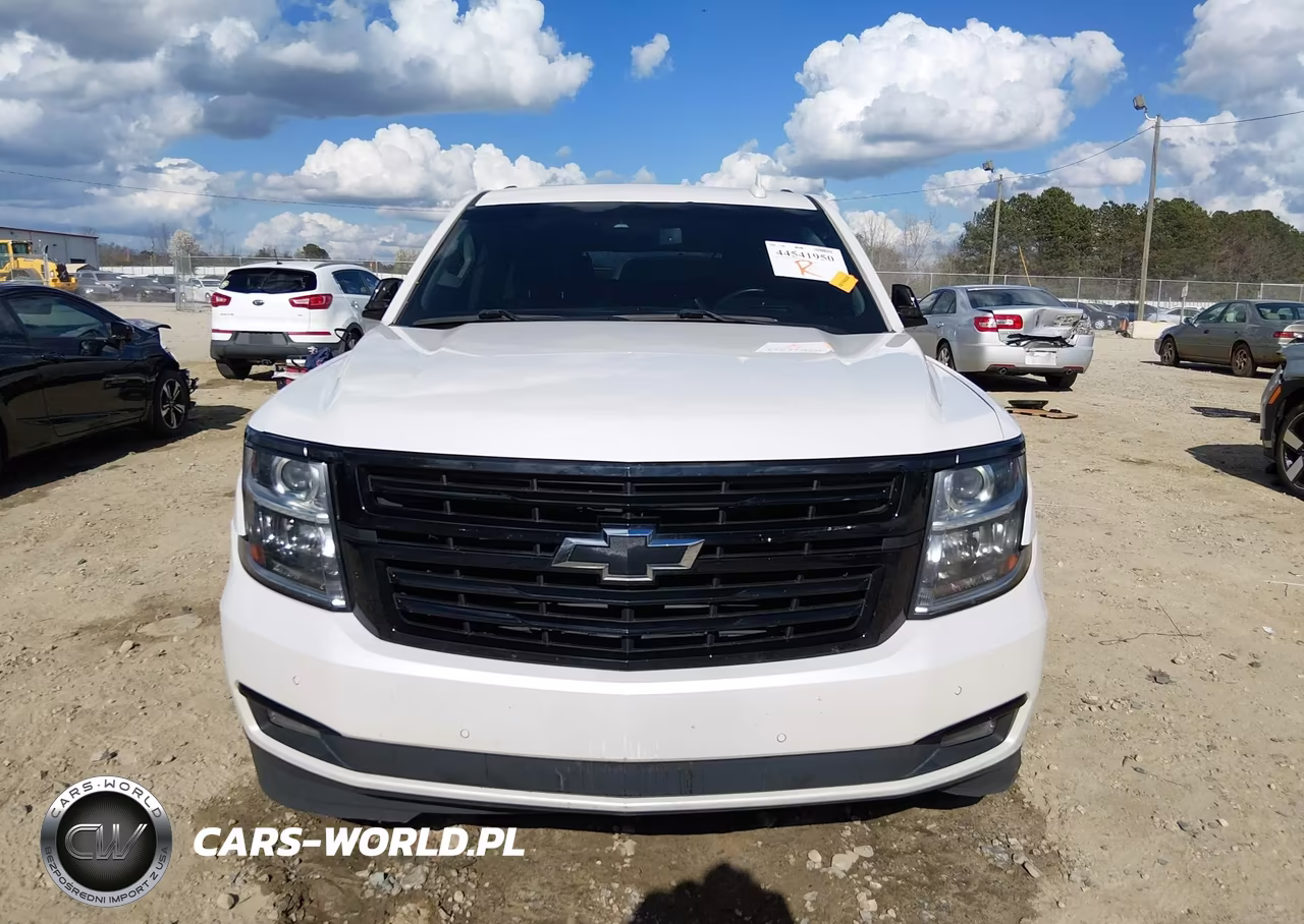 2017 Chevrolet Suburban Premier VIN:1GNSKJKC6HR235386 - 12