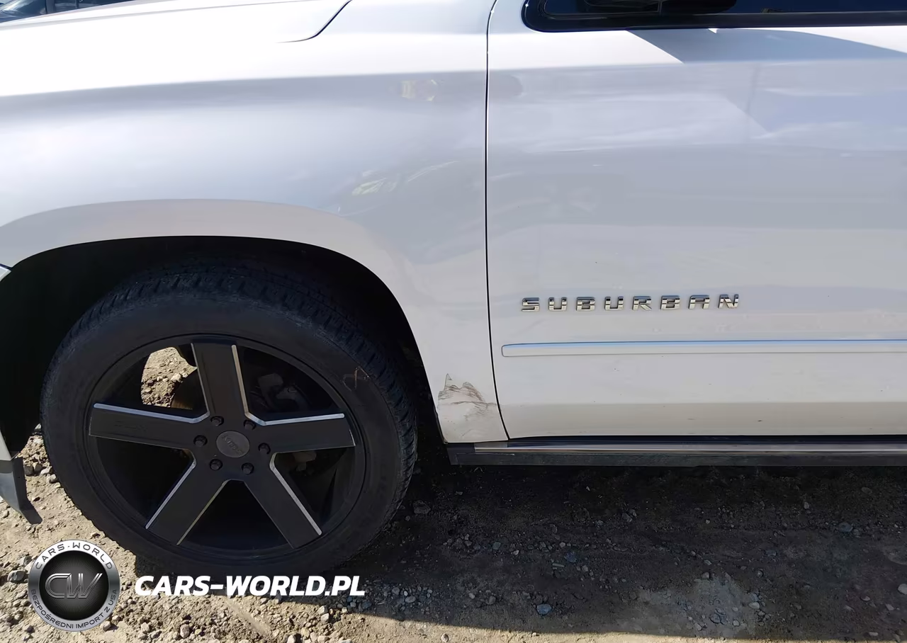 2017 Chevrolet Suburban Premier VIN:1GNSKJKC6HR235386 - 18