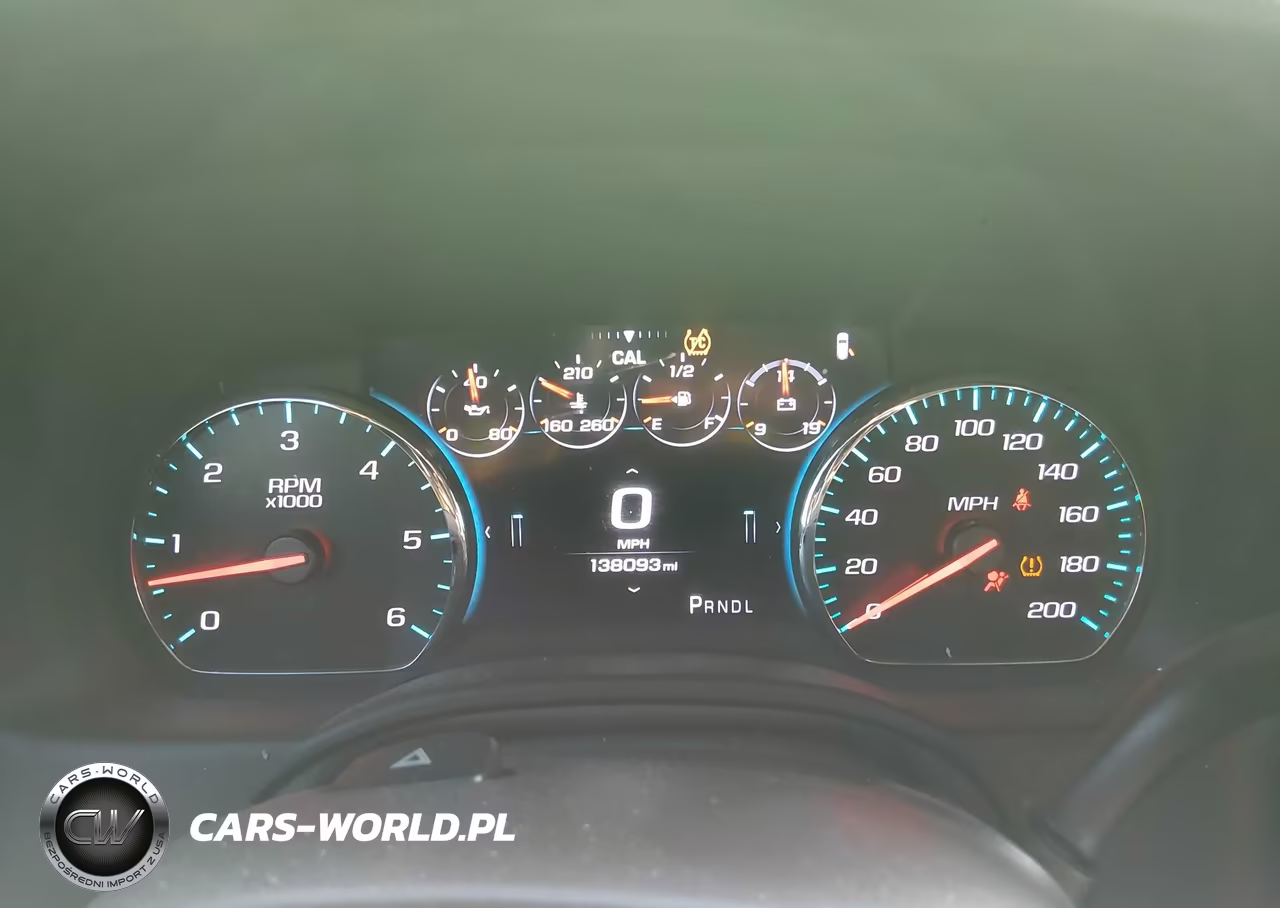 2017 Chevrolet Suburban Premier VIN:1GNSKJKC6HR235386 - 7